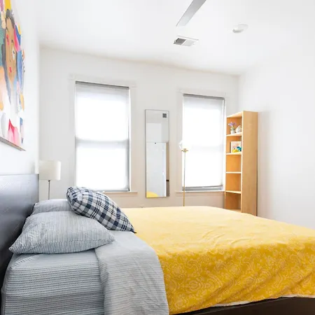 Urban Elegance: Trendy, Spacious Retreat With Parking In The Heart Of The City Washington Exterior foto